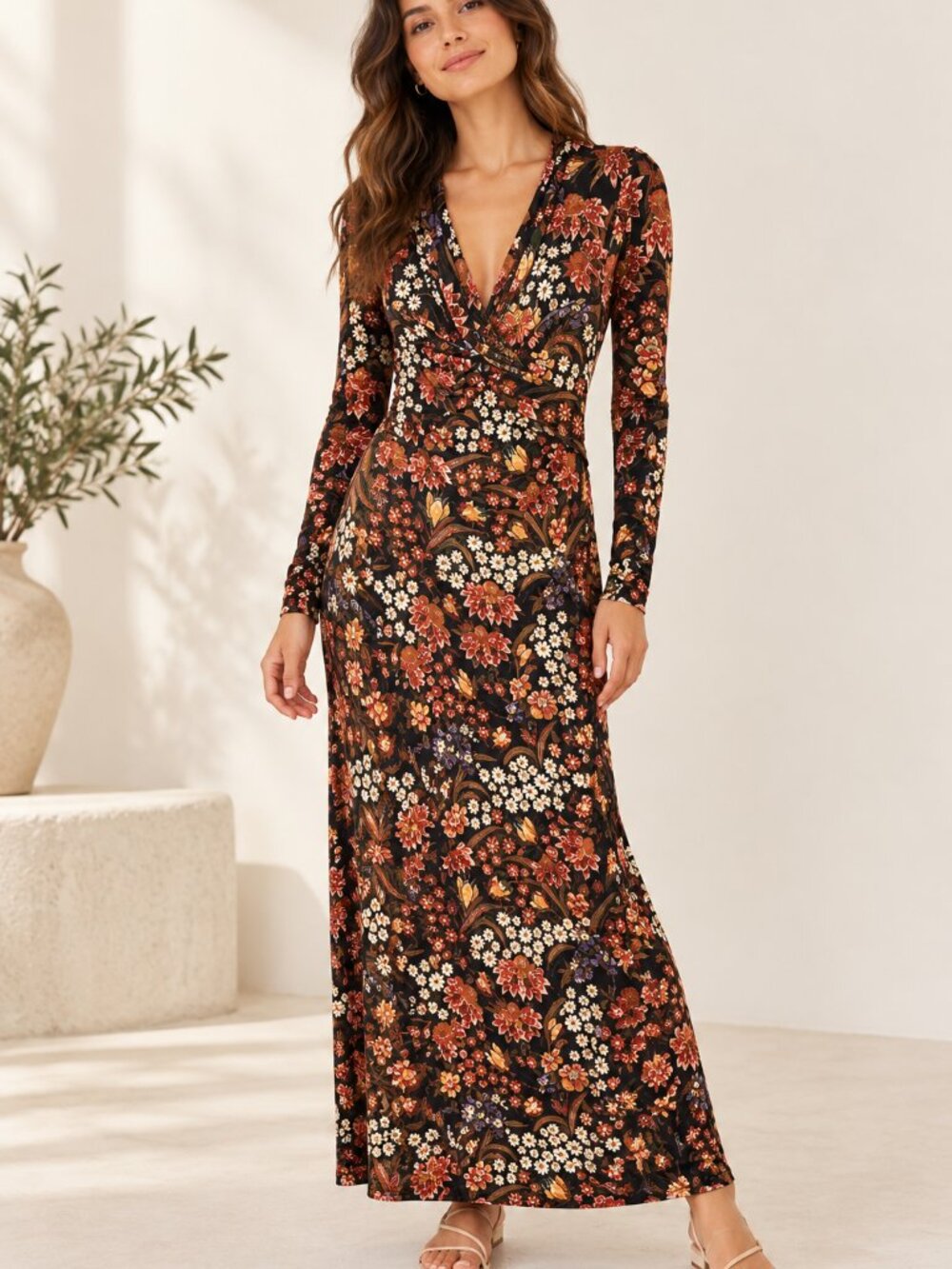 NWT FARM Rio Lili Black Floral Long Sleeve Maxi Dress Size L